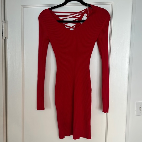 Planet Gold Dresses & Skirts - Very cute red dress with cross cross upper back